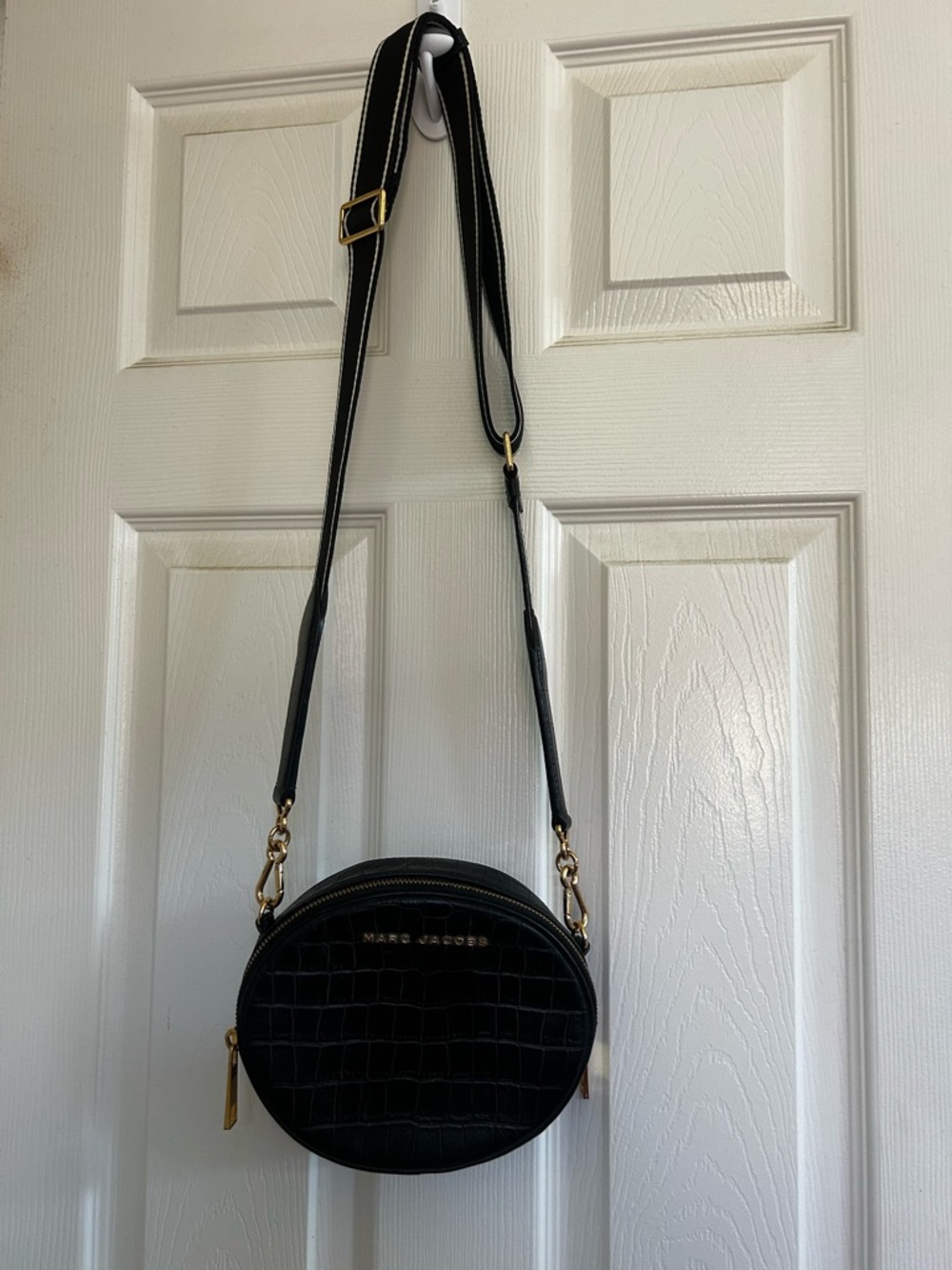 Marc Jacobs Black Croc-Embossed Round Crossbody with Gold Hardware